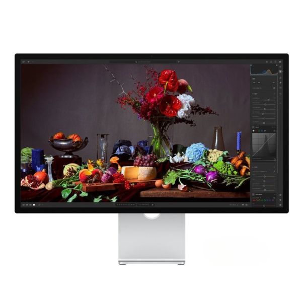Apple Studio Display standard glass professional monitor