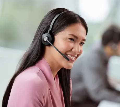Jabra-Headset mit Mikrofon für geschäftliche Telefonate und Videokonferenzen