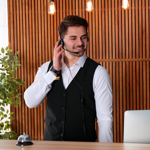 HOTEL- UND GASTGEWERBE