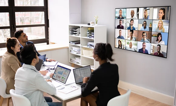 Écran LED / LCD Écran LED / LCD