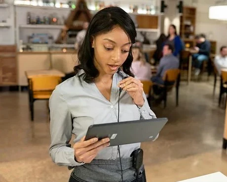 Funkgeräte für Gastronomie & Hotellerie