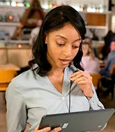 Funkgeräte für Gastronomie & Hotellerie