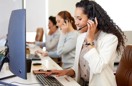 Callcenter-Headsets: Die besten Lösungen mit Mikrofon für einen effizienten Kundenservice Callcenter-Headsets: Die besten Lösungen mit Mikrofon für einen effizienten Kundenservice
