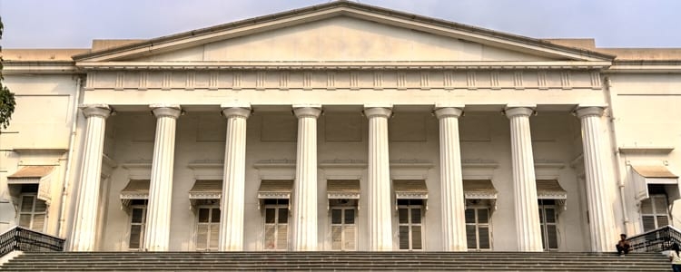 Zentrale & Lokale Regierung Zentrale & Lokale Regierung